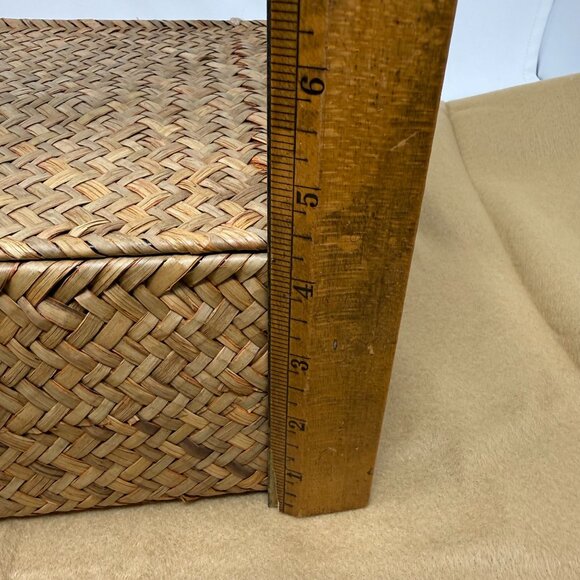 Handwoven Wicker Basket Lid Compartments Entryway Organization Boho Rustic Tea - Picture 6 of 9